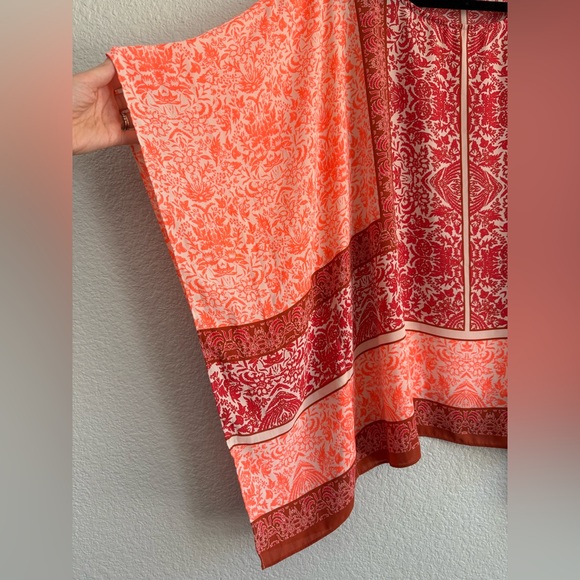 Vince Camuto small bat wing shawl bathing suit cover blouse Red Orange Top - Picture 3 of 6